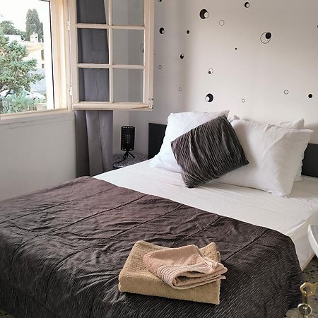 Chambre Double Avec Piscine Proche De Perpignan Rivesaltes Quarto foto